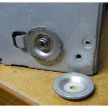 Большая металлическая шайба от Intel SR2300 (Пуршево)